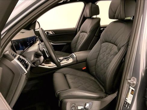 Certified 2026 BMW X5 xDrive40i AWD/4WD image 13