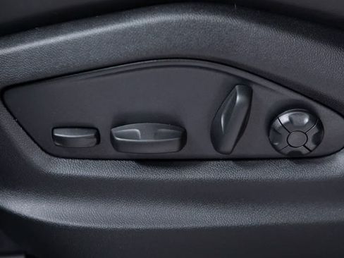 Certified 2026 Porsche Cayenne S AWD/4WD image 23
