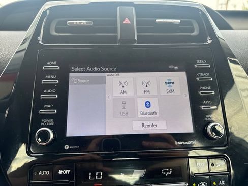 Used 2022 Toyota Prius LE FWD image 21