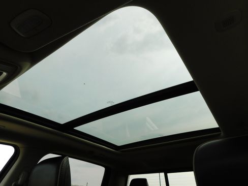 Used 2022 RAM 1500 Laramie w/ Laramie Southwest Edition image 29