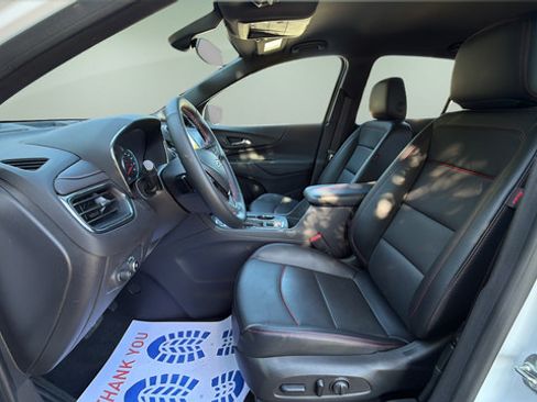 Used 2024 Chevrolet Equinox RS w/ RS Leather Package AWD/4WD image 9