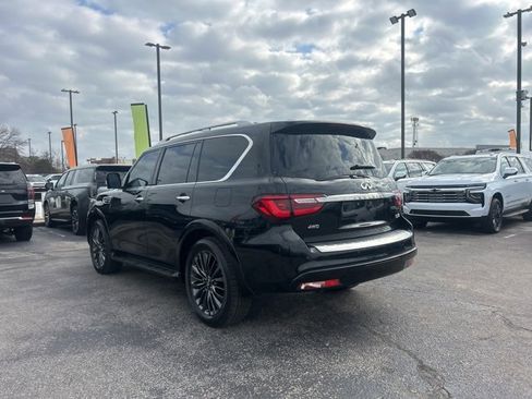 Used 2024 INFINITI QX80 Sensory image 5