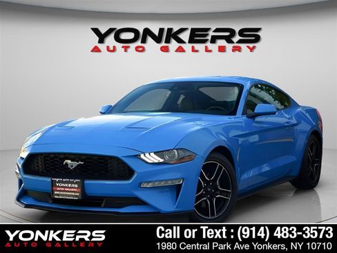 Used 2023 Ford Mustang Premium image 10