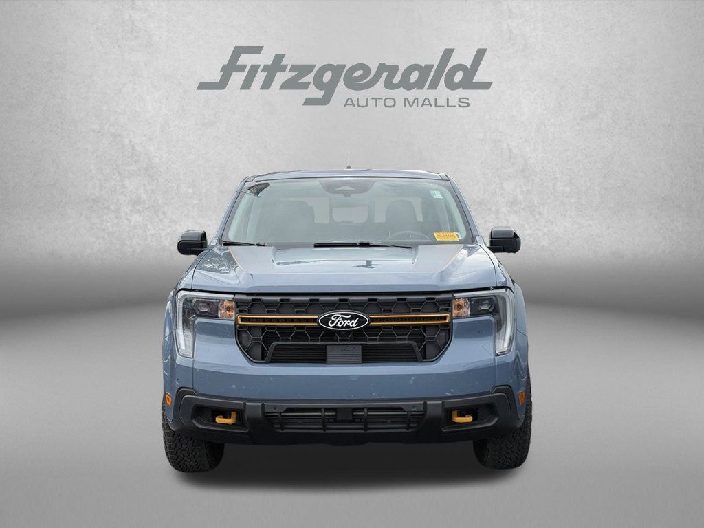 Used 2025 Ford Maverick Tremor AWD/4WD image 2