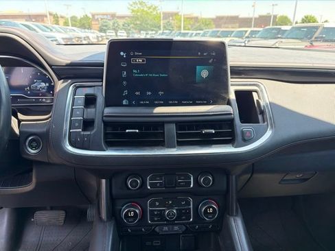 Used 2024 Chevrolet Tahoe RST w/ Luxury Package AWD/4WD image 16