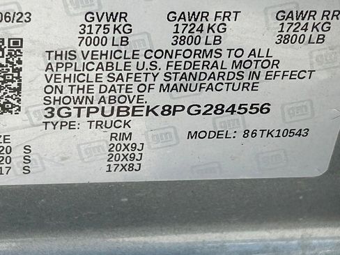Used 2023 GMC Sierra 1500 SLE w/ Preferred Package AWD/4WD image 44