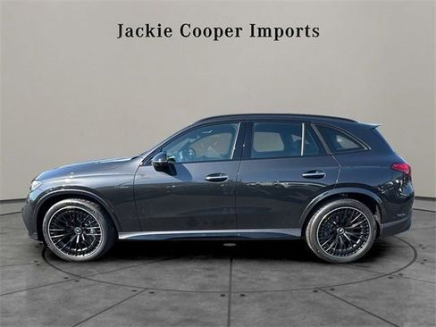 New 2026 Mercedes-Benz GLC 43 AMG 4MATIC image 2