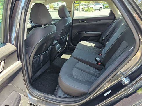 Used 2023 Kia K5 LXS image 18