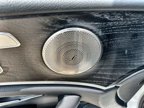 Used 2022 Mercedes-Benz E 350 Sedan image 23