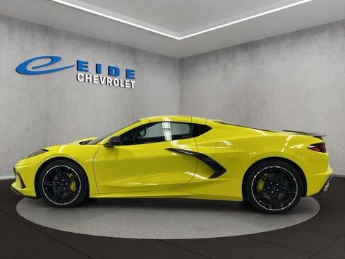 Used 2023 Chevrolet Corvette Stingray Premium Cpe w/ 3LT RWD image 7