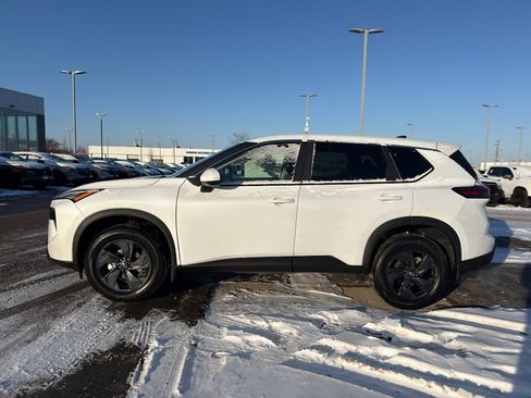 New 2026 Nissan Rogue SV w/ Cold Weather Package image 6