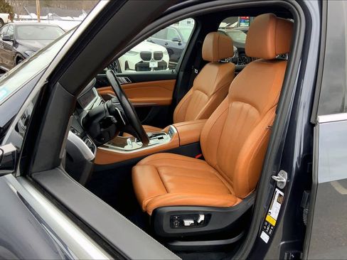 Used 2020 BMW X5 xDrive40i w/ Premium Package image 8
