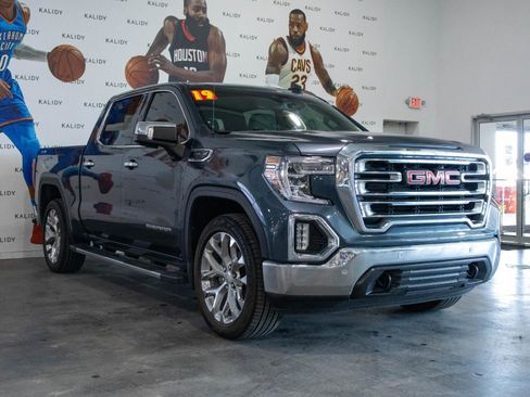 Used 2019 GMC Sierra 1500 SLT w/ SLT Premium Plus Package AWD/4WD image 19