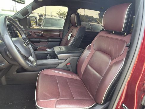 Used 2025 RAM 1500 Limited AWD/4WD image 18