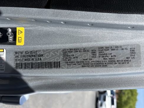 Used 2022 Jeep Wrangler Unlimited Sahara AWD/4WD image 27