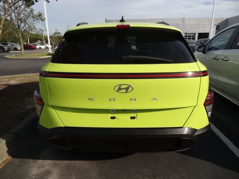 Used 2024 Hyundai Kona SEL FWD image 5