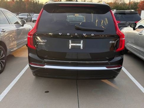 Used 2024 Volvo XC90 B5 Plus w/ Protection Package Premier image 4