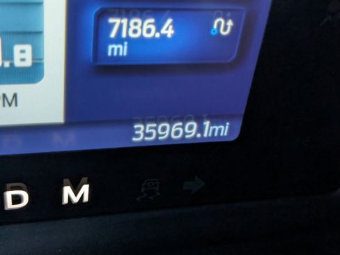 Used 2022 Ford Bronco Badlands image 14