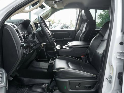 Used 2022 RAM 2500 Laramie AWD/4WD image 17