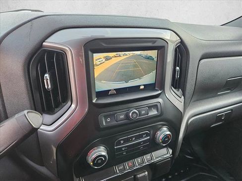 Used 2020 GMC Sierra 1500 2WD Crew Cab w/ Fleet Convenience Package image 19