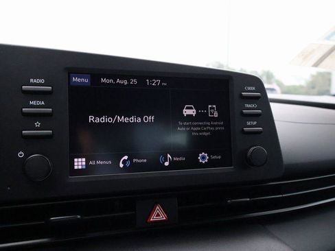 New 2025 Hyundai Elantra Sport image 33