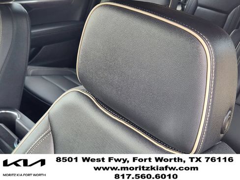 Used 2026 Chevrolet Suburban Premier w/ Sun And Tow Package AWD/4WD image 14