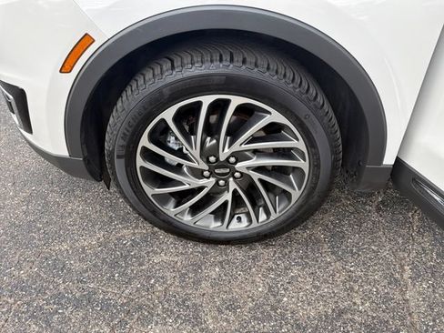 Certified 2020 Lincoln Nautilus Reserve AWD/4WD image 29