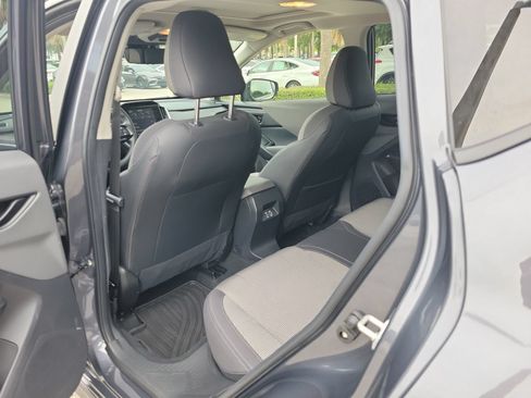 Used 2024 Subaru Crosstrek 2.0i Premium AWD/4WD image 9