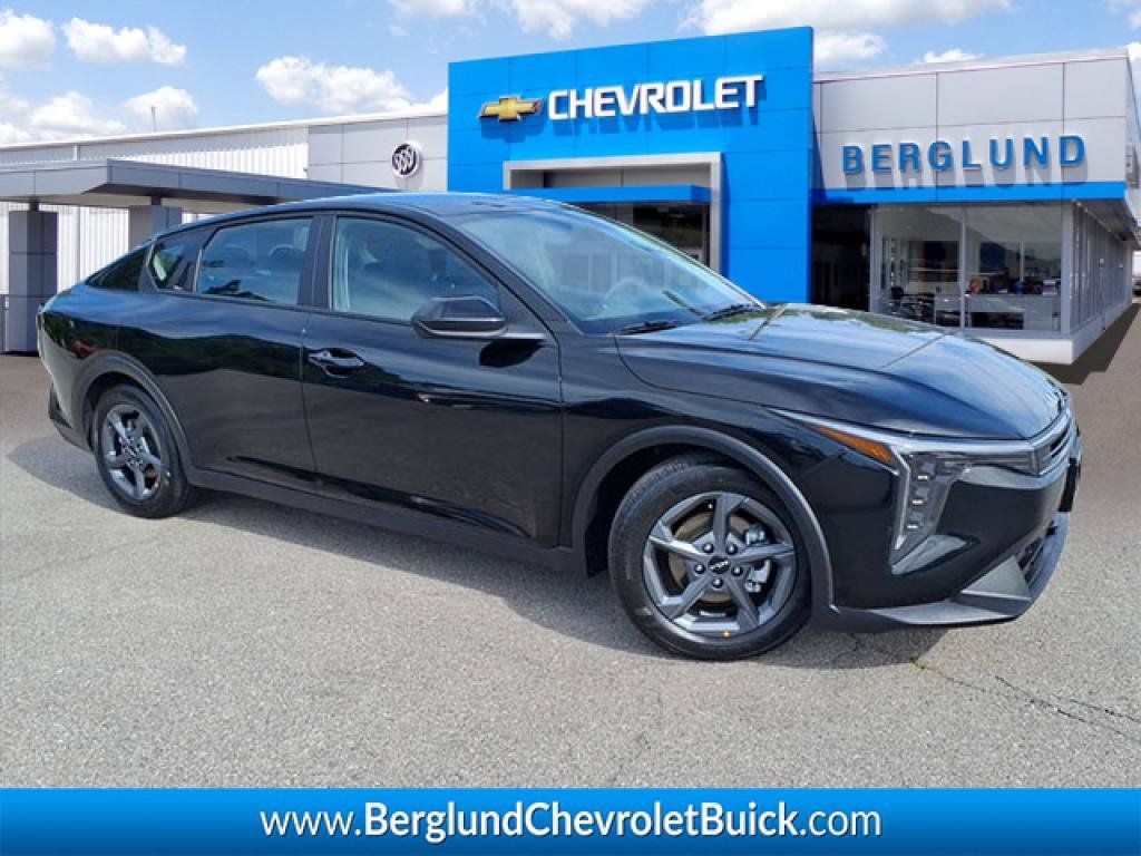 Used 2025 Kia K4 FWD image 1
