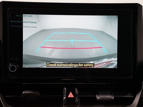 Certified 2025 Toyota Corolla Cross LE image 19