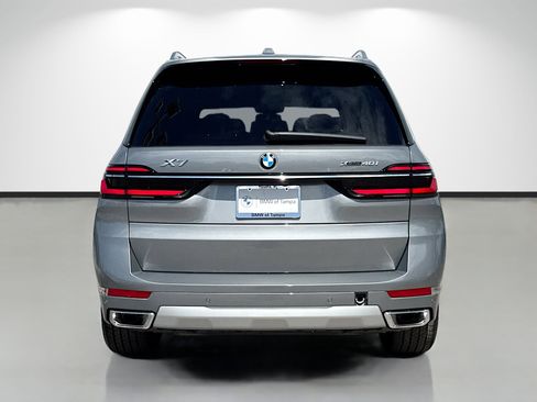New 2027 BMW X7 xDrive40i w/ Executive Package AWD/4WD image 4