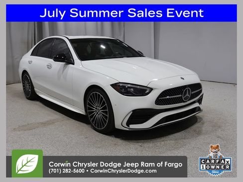Used 2022 Mercedes-Benz C 300 4MATIC Sedan image 1