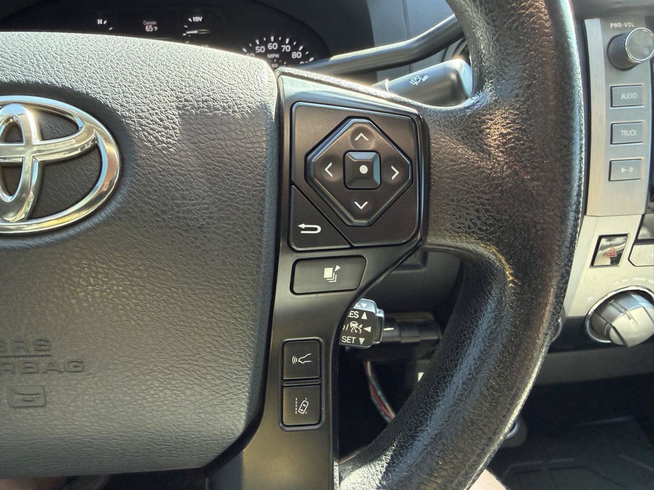Used 2018 Toyota Tundra SR AWD/4WD image 25