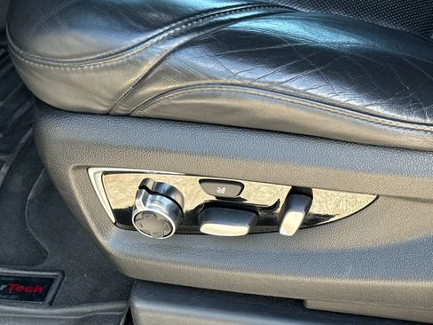 Used 2020 Cadillac Escalade ESV Platinum w/ Escalade Sport Edition image 27