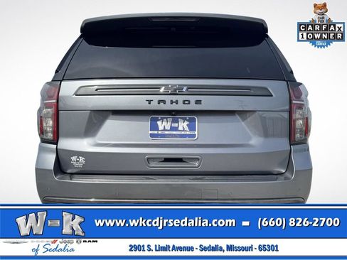 Used 2022 Chevrolet Tahoe Z71 w/ Luxury Package AWD/4WD image 5