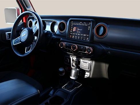 Used 2022 Jeep Gladiator Mojave w/ Trailer Tow Package image 17