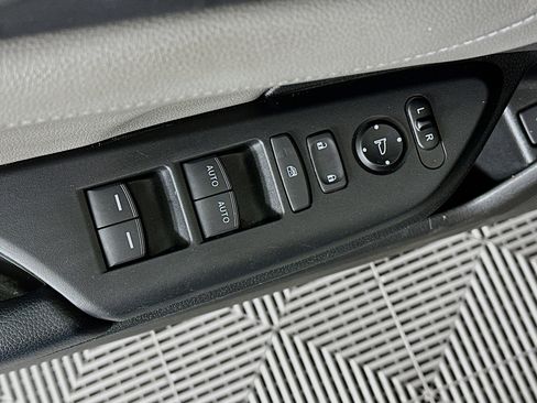 Used 2021 Honda Civic EX-L image 15