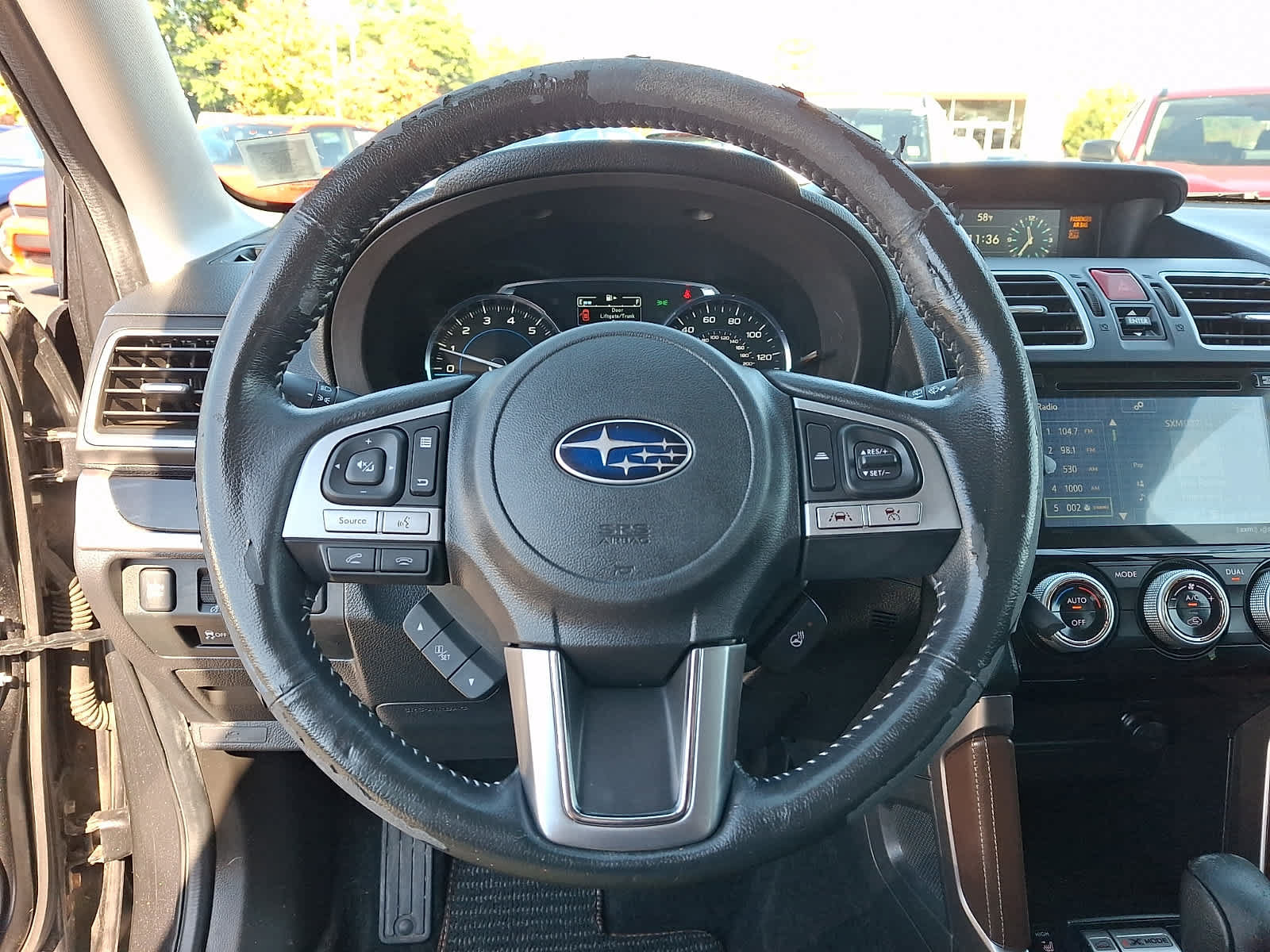 Used 2017 Subaru Forester 2.5i Touring AWD/4WD image 21