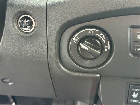 Used 2023 Nissan Frontier PRO-4X w/ Pro Convenience Package image 24