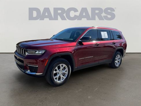 Used 2023 Jeep Grand Cherokee L Limited w/ Luxury Tech Group II image 3