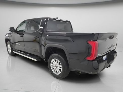 Used 2024 Toyota Tundra SR5 w/ SR5 Convenience Package AWD/4WD image 5