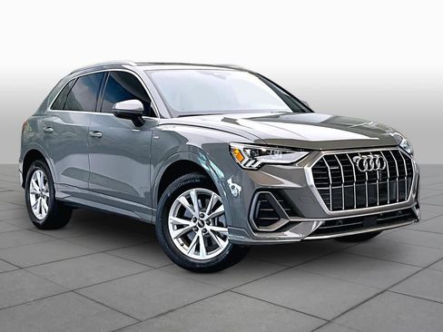Used 2024 Audi Q3 2.0T Premium Plus w/ Premium Plus Package AWD/4WD image 3