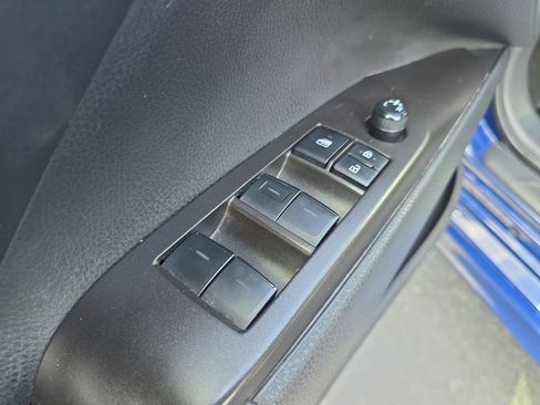 Used 2024 Toyota Camry SE FWD image 8