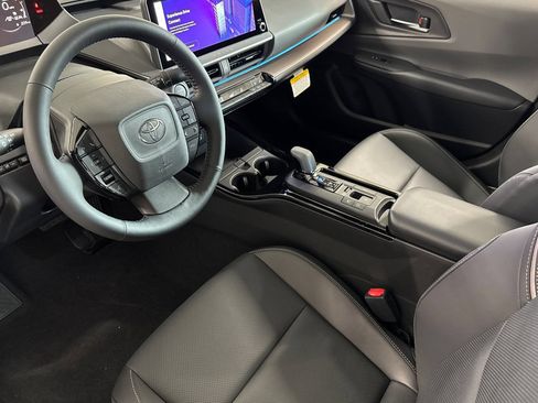 New 2026 Toyota Prius Limited FWD image 10