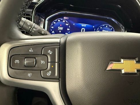 Used 2025 Chevrolet Silverado 2500 LT w/ Z71 Chrome Sport Edition AWD/4WD image 26