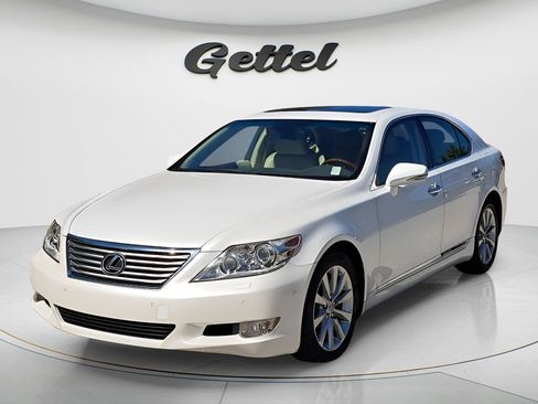 Used 2012 Lexus LS 460 AWD w/ Comfort Pkg image 1