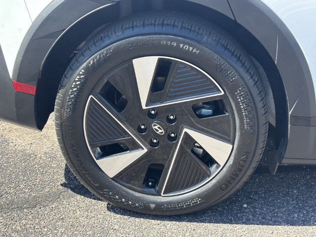 Used 2025 Hyundai Ioniq 5 SEL RWD image 9