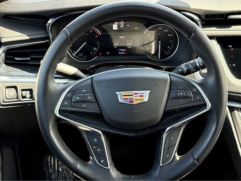 Used 2024 Cadillac XT5 Premium Luxury FWD image 14