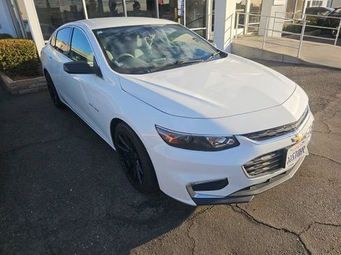 Used 2016 Chevrolet Malibu LS FWD image 1