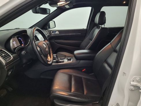 Used 2019 Jeep Grand Cherokee Limited AWD/4WD image 17